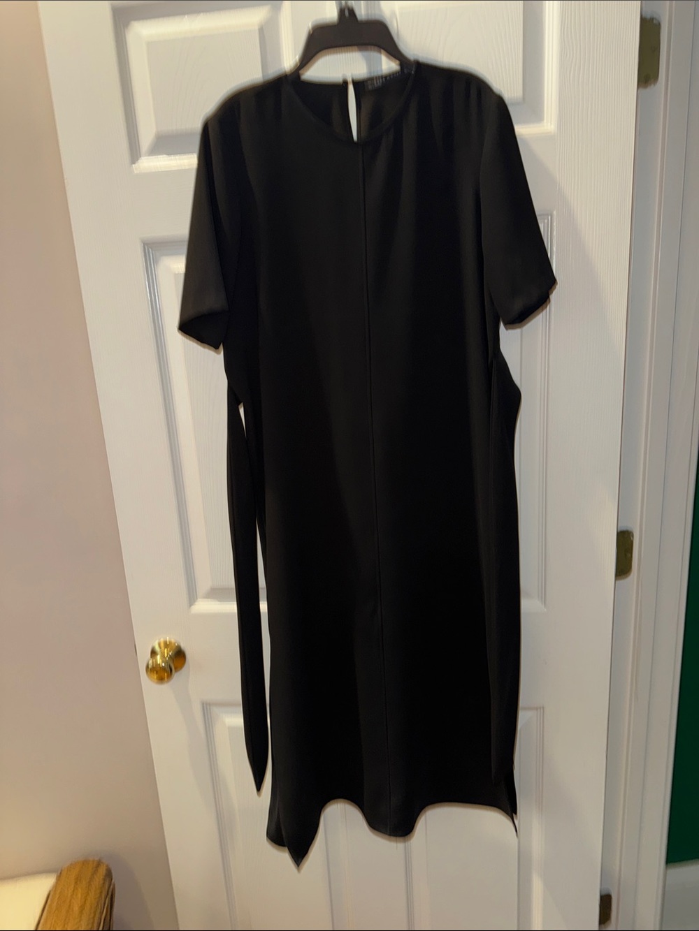Zara Black Short-Sleeve Midi Shift Dress